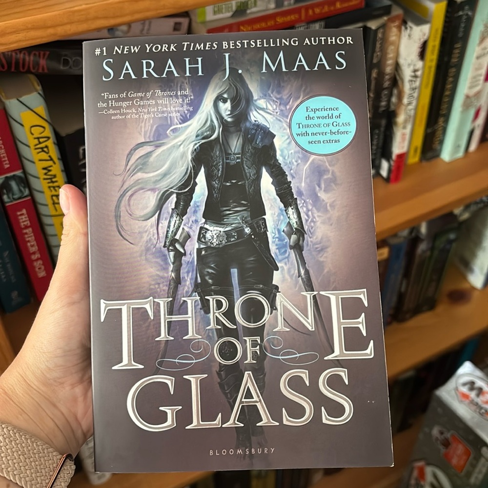 Throne of Glass - Sarah J Maas original cover
